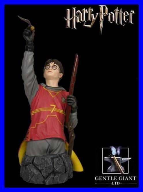 Фігурка Gentle Giant HARRY POTTER a QUIDDITCH