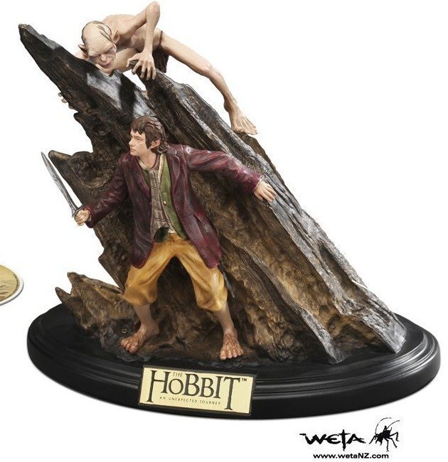 Статуетка The Hobbit Riddles in the Dark Bilbo Gollum Statue Limited Edition